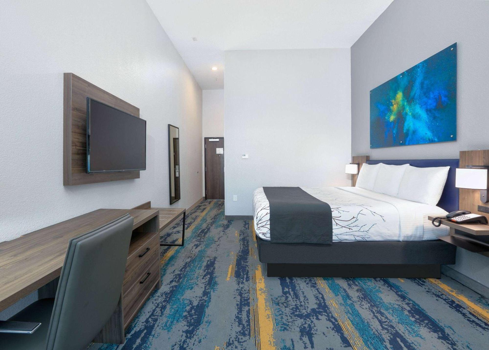 La Quinta Inn & Suites By Wyndham Dallas/Fairpark Exterior foto